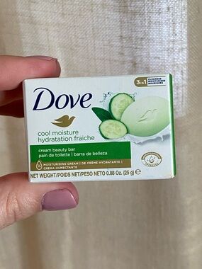 ⚜️ 5 for $25⚜️ Dove Cucumber Cleansing Bar